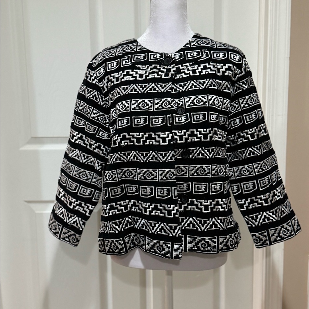 Chicos Large Black and White Patterned Women's Blazer